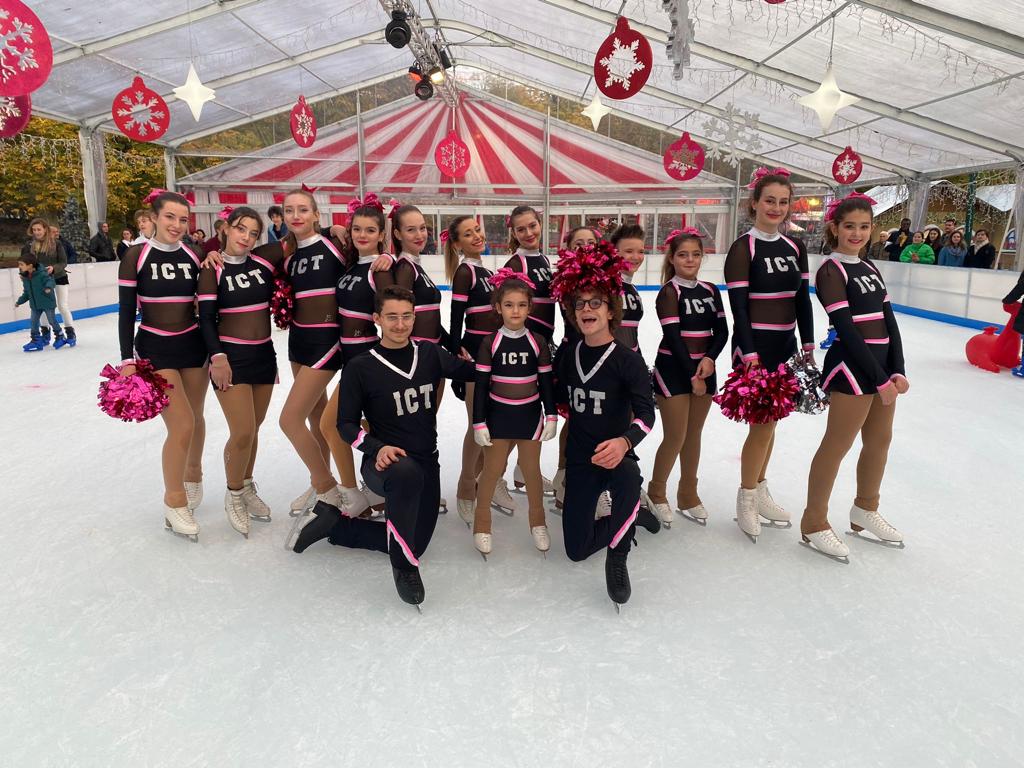 Ice Cheerleader Team